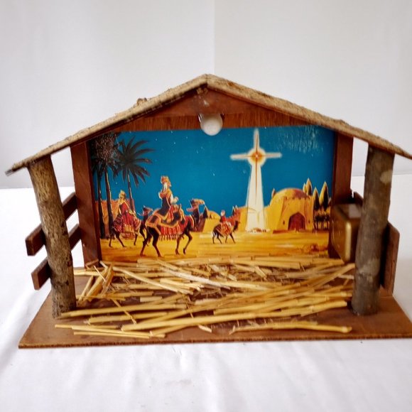 Vintage 1971 Paper Mache Hand Painted with Music Box 15 pc. Nativity Set - Picture 5 of 16